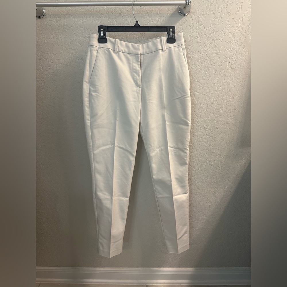 H&M bone color ankle length tapered trousers size 8